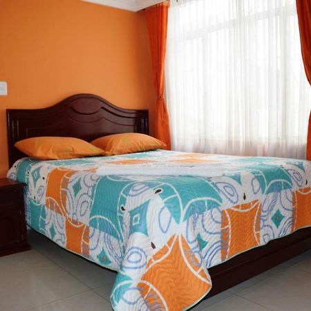 Hotel Londres Пасто Екстериор снимка