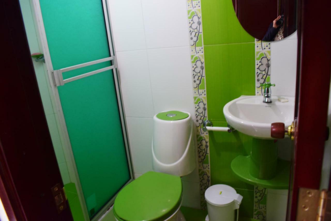 Hotel Londres Пасто Екстериор снимка